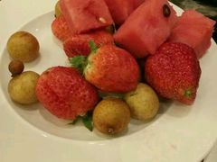 草莓-东方红海鲜百汇(国际大厦店)