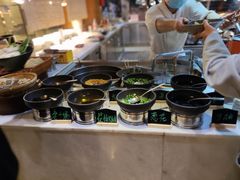 自助调料区-杭州钱江新城万怡酒店-西餐厅