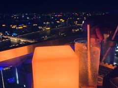 -广州柏悦酒店·悦吧·顶楼露天酒吧
