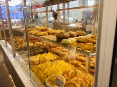 -焙丽拾光(麦凯乐直营店)