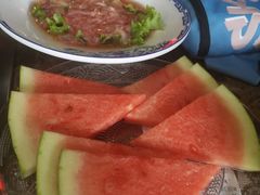 西瓜果盘-月满大江经典火锅(任城路店)