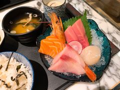 -家贺屋刺身寿司专门店