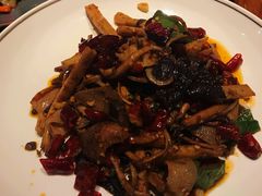 椒香炒牛肚牛舌-十三式重庆江湖菜(金茂览秀城店)