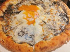 黑松露披萨-IL TEATRO 精品意大利餐厅