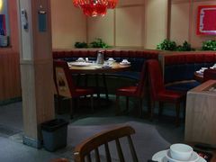 卡座-辣得叫湘菜(四明店)
