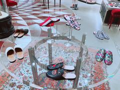 -香港ELEMENTS圆方