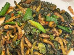 -魏铭鱼头捞饭(晋阳路店)