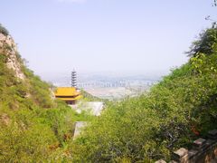 -鸡鸣山旅游风景区