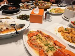 -鑫悦楼煎蟹·16年海鲜大排档