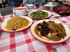 -洪霞餐馆·川菜·鲜货现炒(两江春城店)