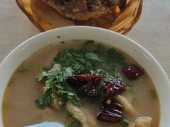 -洪峰浩老北京烧饼夹肉(角门路店)
