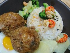 -海盗虾饭·剥好的小龙虾饭(上地辉煌店)