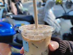 -瑞幸咖啡(杭州绿地中央店)