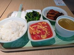 -老乡鸡(上海品尊国际中心店)