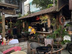 -城墙外BAR