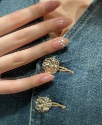 -MONICABOX美甲美睫