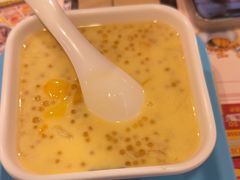 -满记甜品(优客百盛店)