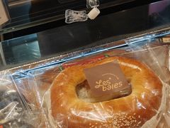 奶香海盐海角-黑草莓(重庆路店)