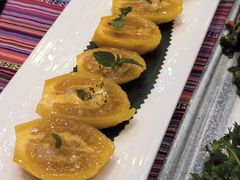 -香巴拉云南餐厅(华莱坞店)