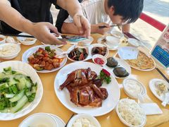 -鹏城人家海鲜酒家·23年老字号(较场尾店)