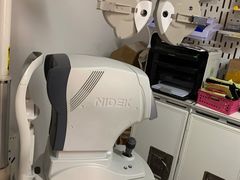 -目艮眼镜SHOWROOM(品牌集合店)
