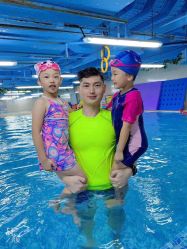 -子木乐园婴儿游泳馆(水晶港店)