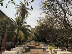 -吐斯廉屠杀博物馆