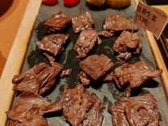 -左庭右院鲜牛肉火锅黑金店(陆家嘴中心店)