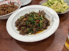 -湖南人家湘菜馆(镇江路店)