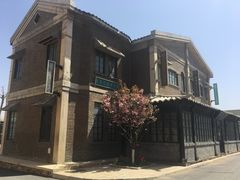 -清风小镇闯关东影视基地