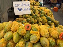 -曼阁市场水果批发市场