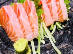 三文鱼刺身-御厨和食料理·寿司·刺身(麦地店)