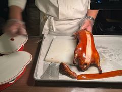 招牌香酥烤鸭-秀儿四九城·新京菜(亚运村鸟巢店)