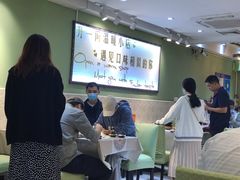 -丽丽三鲜螺蛳粉(田林路店)