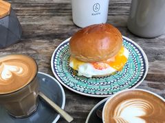 牛油果鸡蛋三明治-RAC BAR(安福路店)