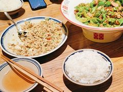 -破三川·新川菜(静安大融城店)