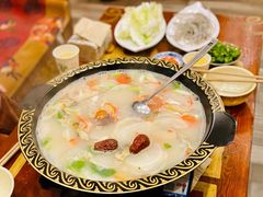 阿巴郎·牦牛肉汤锅-四姑娘山阿巴郎·藏式花园餐厅