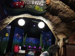 -蓝精灵乐园·世茂精灵之城主题乐园