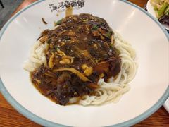 -浑河春面馆·老北京非遗鹿角面(良乡店)