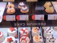 -巴黎贝甜(大宁国际商业广场店)