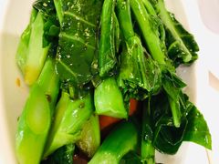-新大咀港式茶餐厅(宝山万达店)