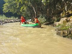 -雅鲁激流探险漂流