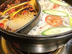 鸳鸯锅-钢管厂五区小郡肝火锅串串香(清河店)