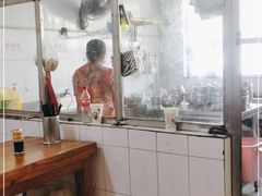 -丁红照水煎包胡辣汤