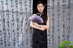 -三河市薇拉风情婚纱摄影店