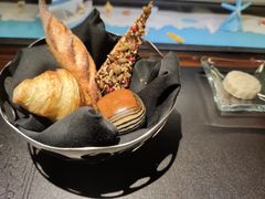 -L'ATELIER de Joel Robuchon(外滩18号店)