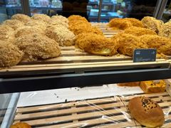 -面包新语(龙湖·西宸天街店)