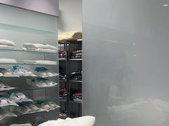 -福奈特洗衣·洗鞋·奢侈品护理(东建路店)