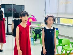 -蓝话筒·少儿成人演讲口才·主持朗诵·戏剧表演(大华第一坊店)