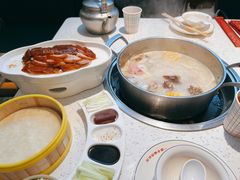 -三人行骨头王火锅(长寿店)